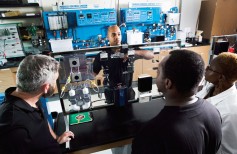 vying-for-veterans-01