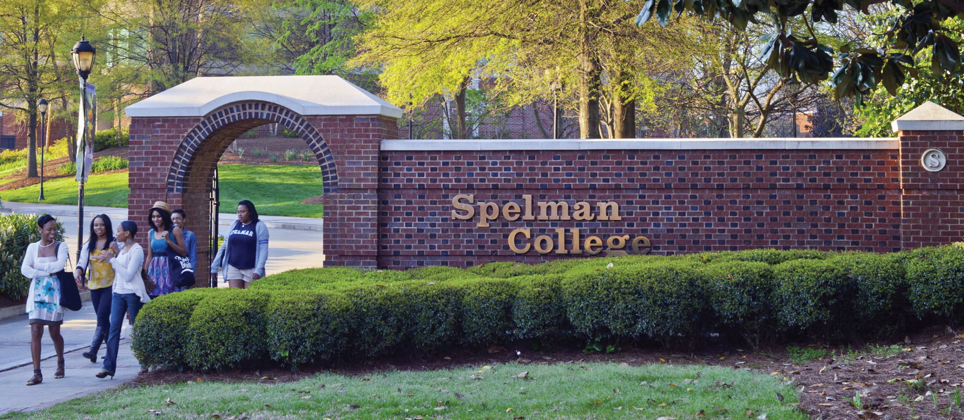Spelman-Sign-8